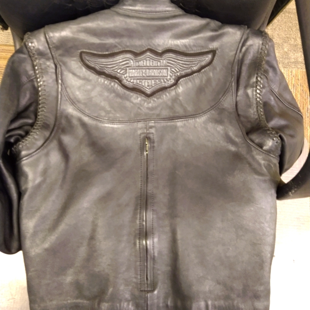 Women's Harley Davidson leather jacket